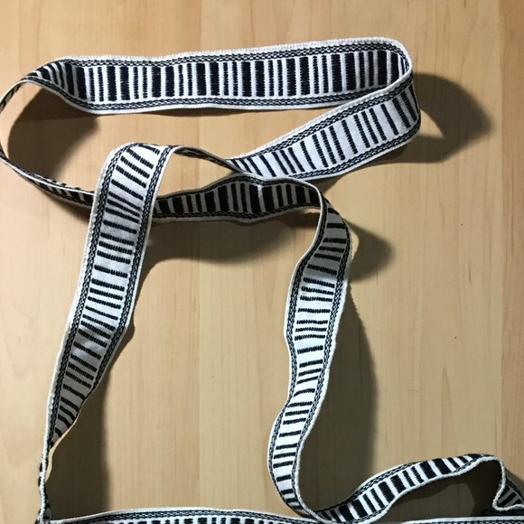 St. Thomas Shoulder Bag/Purse with Zipper (no pockets) - Picture 4 of 4